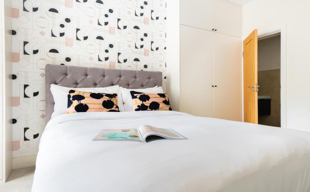 Апартаменты The Chelsea Arms - Bright 3Bdr With Garden & Private Parking Лондон Экстерьер фото